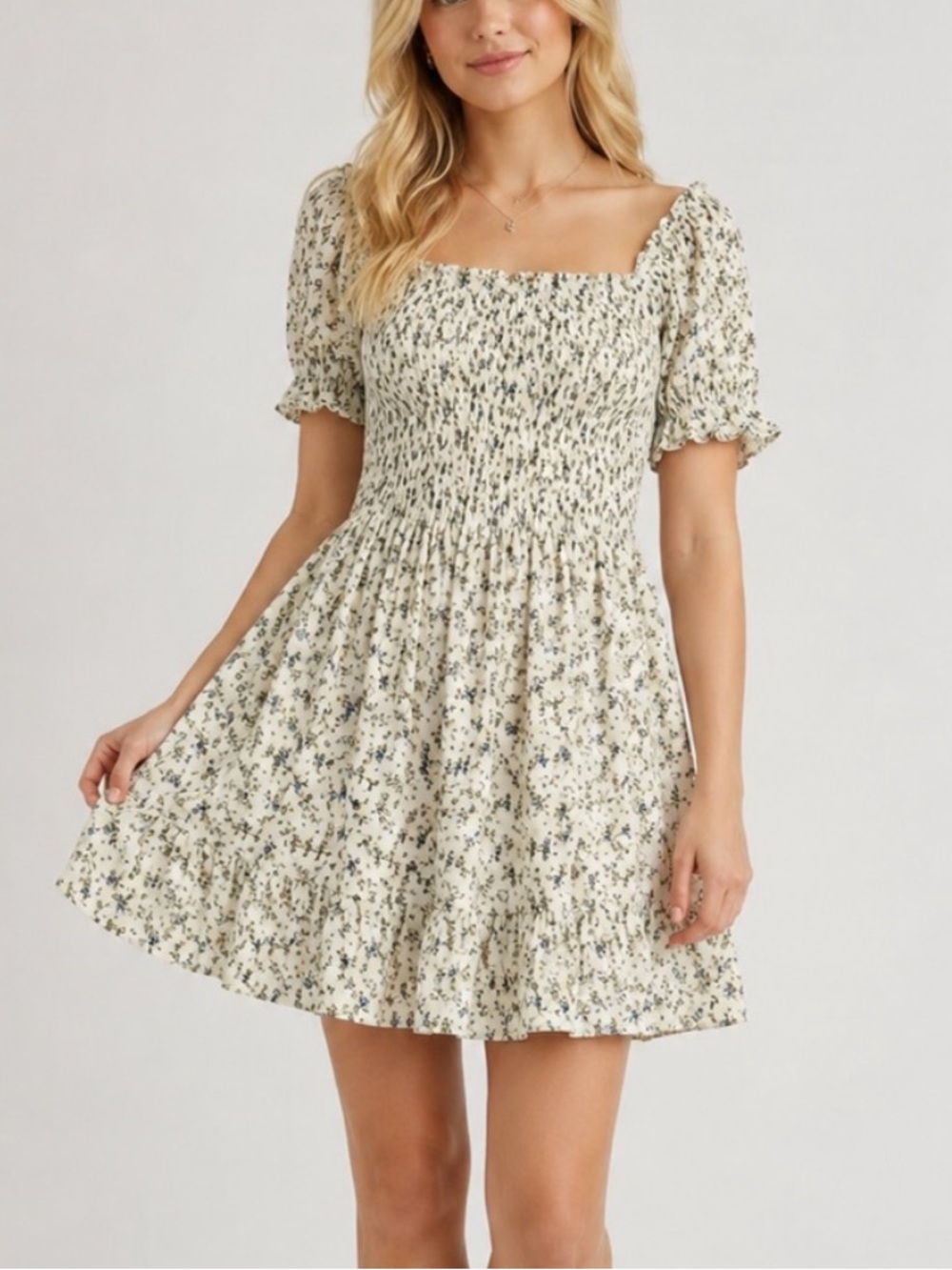 Vernacular Floral Smocked Puff Sleeve Mini Dress Size Medium 25867